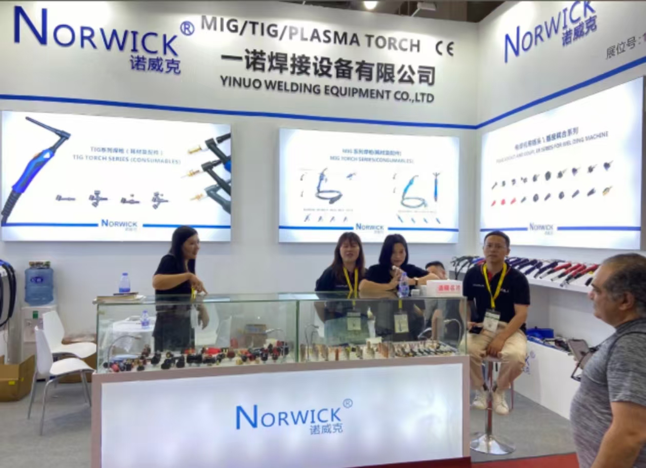 Warmly celebrate our company's successful Canton Fair